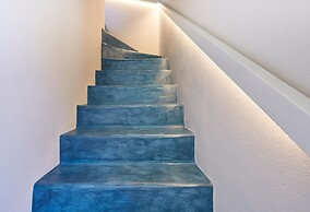 Aeon Suites - Adults Only