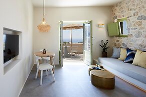 Aeon Suites - Adults Only