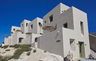 Aeon Suites - Adults Only