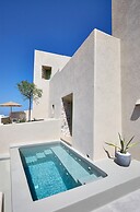 Aeon Suites - Adults Only