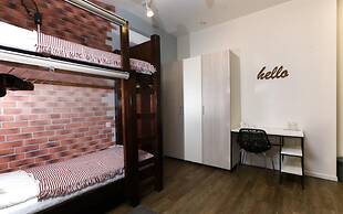 Oversize Piter Hotel