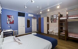 Oversize Piter Hotel