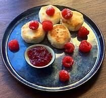 Oversize Piter Hotel