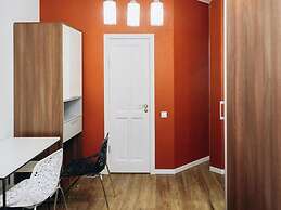 Oversize Piter Hotel