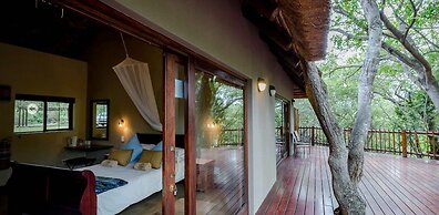 The Island River Lodge