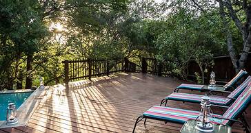 The Island River Lodge