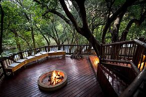 The Island River Lodge