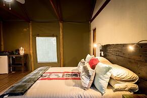 The Island River Lodge