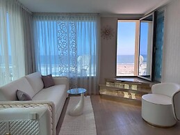 The Promenade Luxury Wellness Hotel