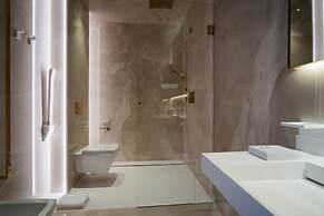 The Promenade Luxury Wellness Hotel