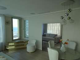 The Promenade Luxury Wellness Hotel