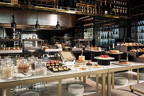 The Promenade Luxury Wellness Hotel
