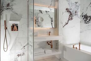 The Promenade Luxury Wellness Hotel
