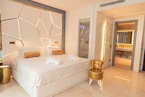 The Promenade Luxury Wellness Hotel