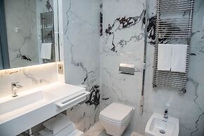 The Promenade Luxury Wellness Hotel