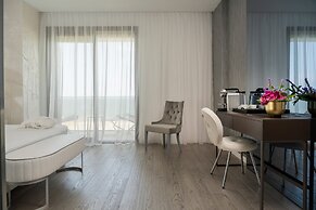 The Promenade Luxury Wellness Hotel