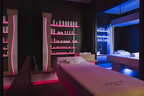 The Promenade Luxury Wellness Hotel