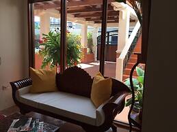 Casa Roces Bed and Breakfast