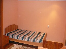 Apartment on Melnichnaya 24