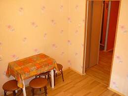 Apartment on Melnichnaya 24