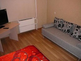 Apartment on Melnichnaya 24