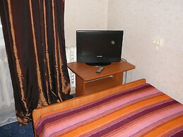 Apartment on Melnichnaya 24