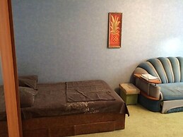 Apartment on Melnichnaya 24