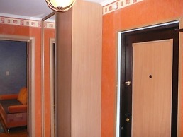 Apartment on Melnichnaya 24