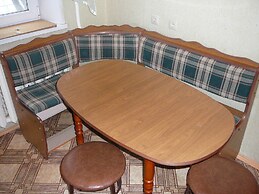 Apartment on Melnichnaya 24