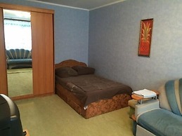 Apartment on Melnichnaya 24