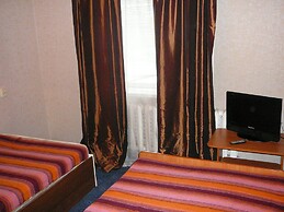 Apartment on Melnichnaya 24