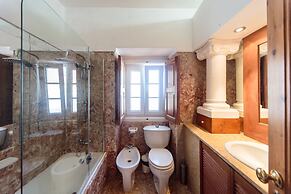 Shepinetree - Capela House