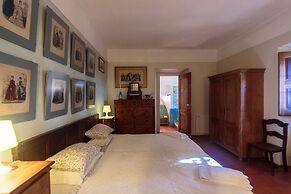 Shepinetree - Capela House