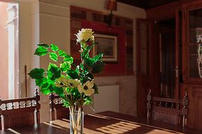 Shepinetree - Capela House