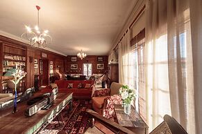 Shepinetree - Capela House