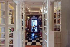 Shepinetree - Capela House