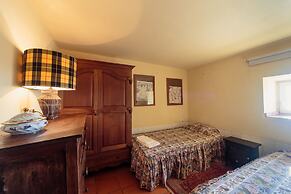 Shepinetree - Capela House