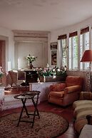 Shepinetree - Capela House