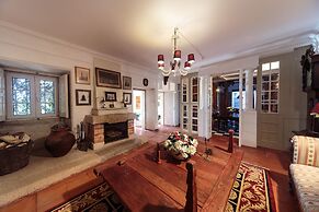 Shepinetree - Capela House