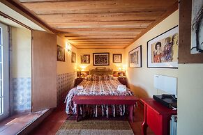 Shepinetree - Capela House