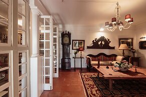 Shepinetree - Capela House