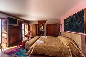 Shepinetree - Capela House