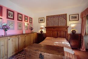 Shepinetree - Capela House