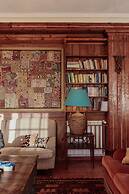 Shepinetree - Capela House