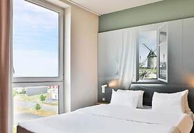 B&B HOTEL LES HERBIERS