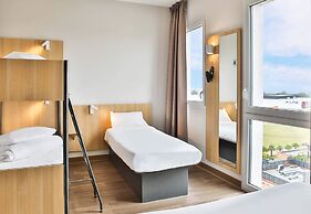 B&B HOTEL LES HERBIERS