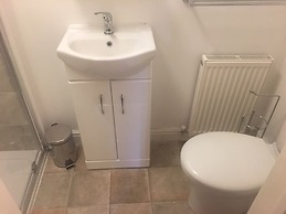 Town House @ Richmond St