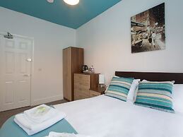 Crewe Rooms West Avenue