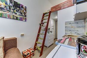 Semeiniy Ochag on Kurlandskaya