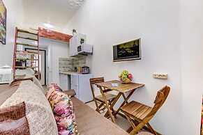 Semeiniy Ochag on Kurlandskaya